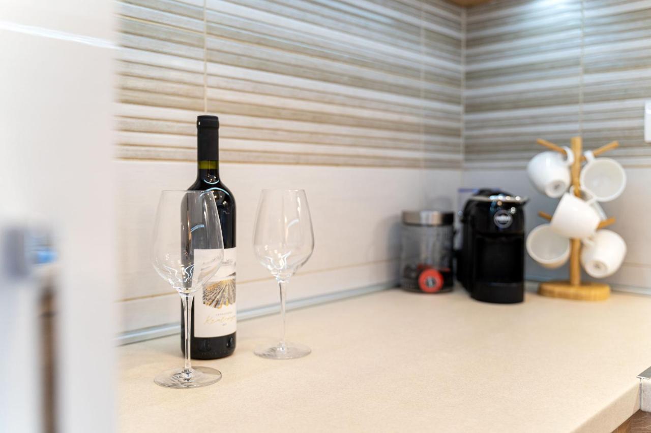 Boka View Luxury Suite - With Free Garage Parking 코토르 외부 사진